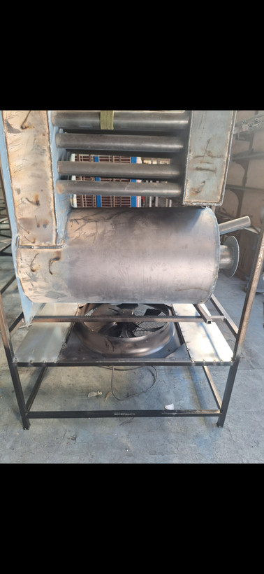 بخاری صنعتی ۱۰۰هزار مناسب برای گلخانه و سالنهای اجتمایی
